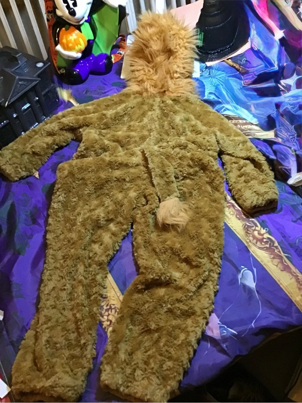 Hyde and eek lion halloween costume size 4-5
